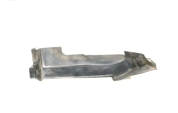 Audi Q7 4M Fender mounting bracket 4M0821169C