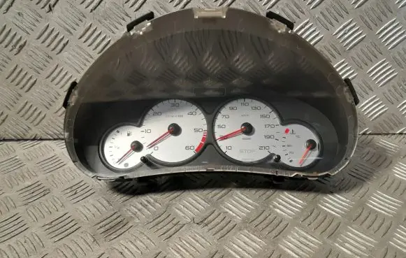Peugeot 206 Speedometer (instrument cluster) 9648836580