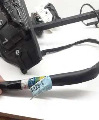 Lexus IS III XE30 Front door wiring loom 8215253482B2
