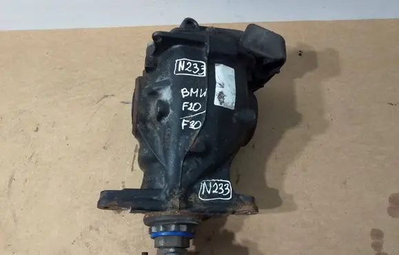 BMW 1 F20 F21 Rear differential 751499206