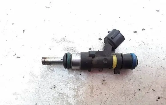 Fuel injector