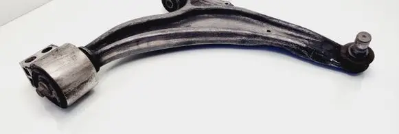 Opel Zafira C Front lower control arm/wishbone 13371815