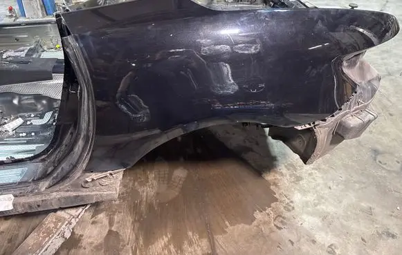 Mercedes-Benz SLK R172 Rear quarter panel 197
