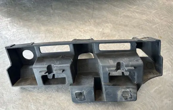 Renault Scenic III - Grand scenic III Headlight/headlamp mounting bracket 622210006R