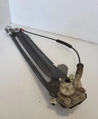 BMW 5 E39 Rear door window regulator with motor 8252429