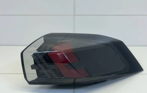 Rear/tail lights