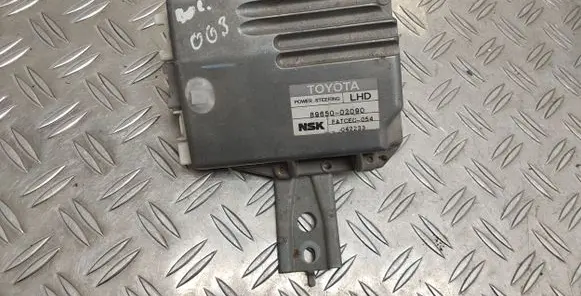 Toyota Corolla E120 E130 Power steering control unit/module 8965002090
