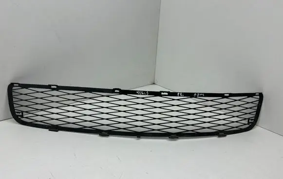 Toyota Yaris Front bumper lower grill 531120D050