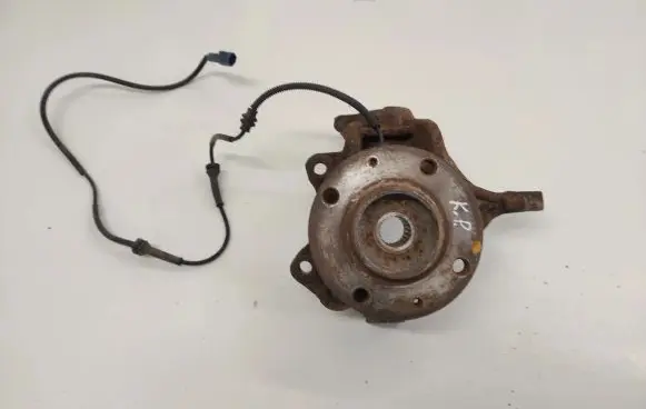 Peugeot 1007 Front wheel hub