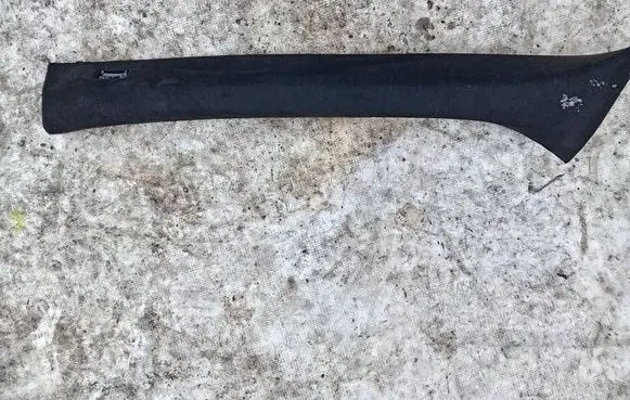 BMW 3 E46 (C) pillar trim 105582 1-05582