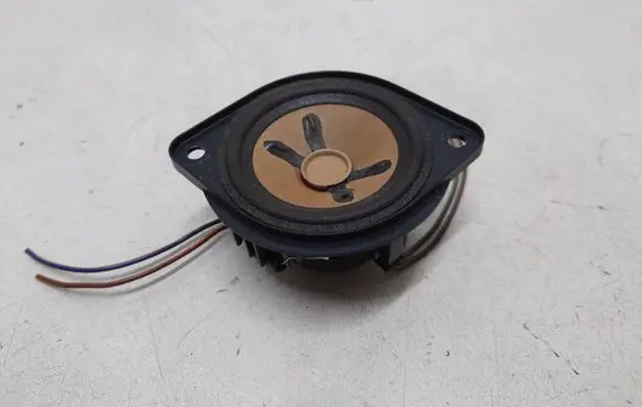 Mercedes-Benz Sprinter W906 Front door speaker A9068270260 9068270260
