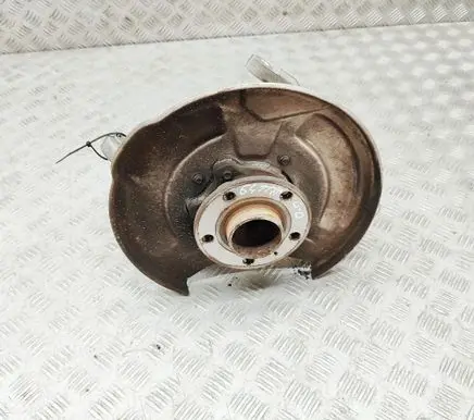 Volvo XC60 Rear wheel hub 32395005