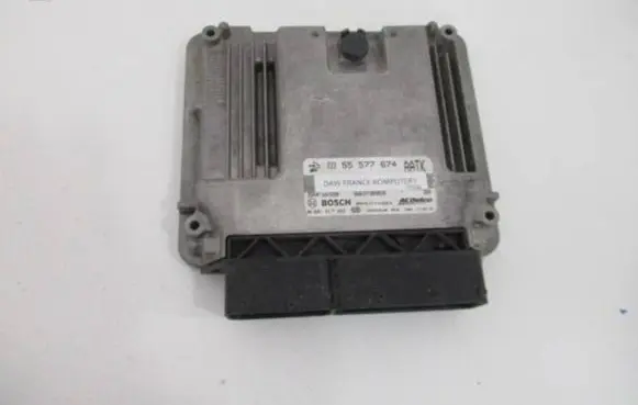 Opel Insignia A Engine control unit/module 0281017452 55575350 55577674