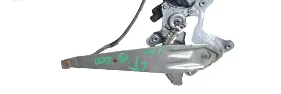 Lexus IS 200-300 Rear window lifting mechanism without motor