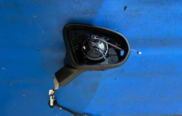Mercedes-Benz CLA C118 X118 Front door electric wing mirror A1188109202