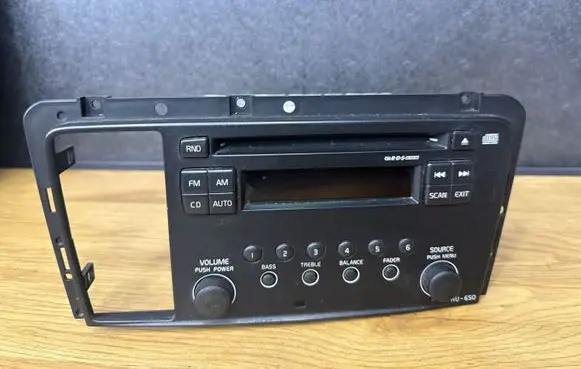 Volvo XC70 Radio/CD/DVD/GPS head unit 86961261