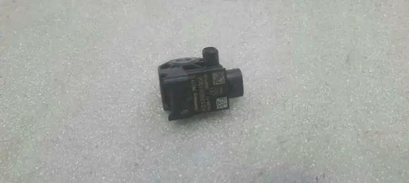 Mercedes-Benz E W238 Airbag deployment crash/impact sensor A2139051300