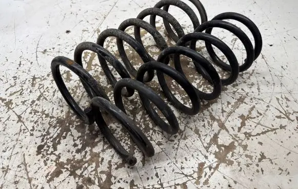 Volvo XC60 Rear coil spring