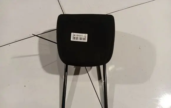 Citroen C4 I Picasso Front seat headrest