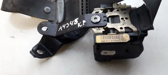 Renault Laguna I Front seatbelt 422310 00024693