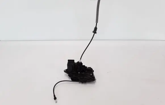 Volvo XC40 Rear door lock 31462000
