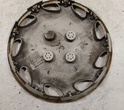 Peugeot 306 R14 wheel hub/cap/trim 9627182577