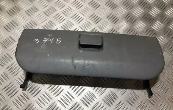 Mercedes-Benz ML W163 Glove box