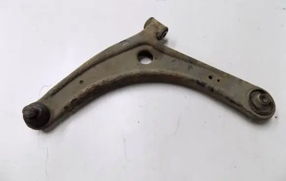 Peugeot 208 Front lower control arm/wishbone 5370Arteht41aedq