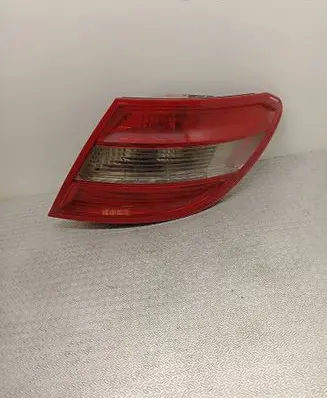 Rear/tail lights