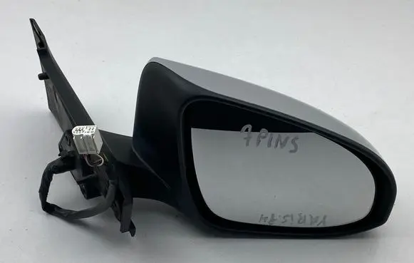 Toyota Yaris Front door electric wing mirror E8025614 E80370031