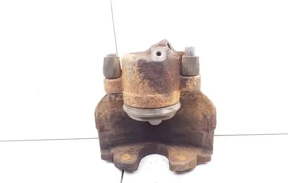 Volkswagen PASSAT B5 Front brake caliper