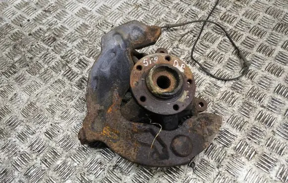 Peugeot 508 Front wheel hub