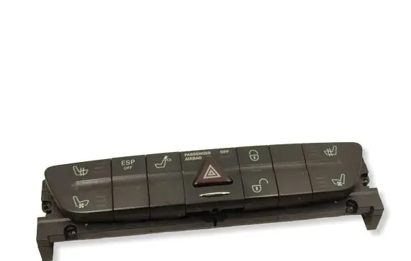 Mercedes-Benz E W211 Seat heating switch 2118217851 03752316