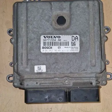 Volvo S60 Engine control unit/module 30771550