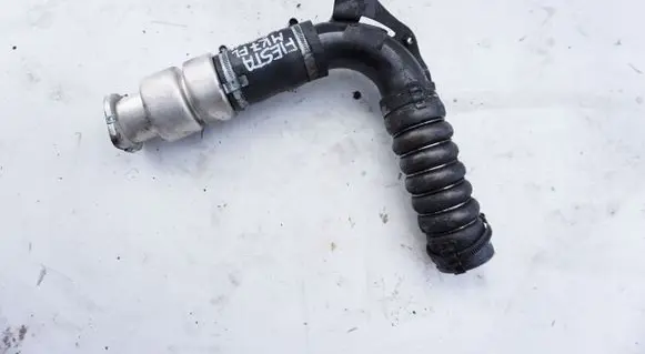 Ford Fiesta Intercooler hose/pipe PRZEWDRURA