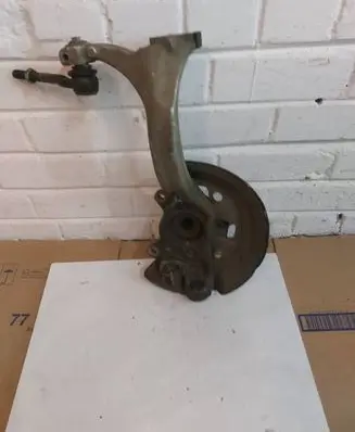 Audi A8 S8 D3 4E Front wheel hub 4E0257