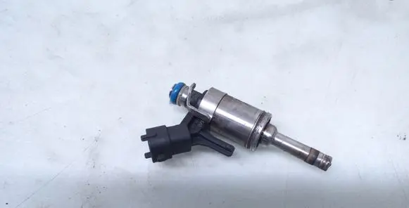 BMW 1 F20 F21 Fuel injector 7591623 0261500