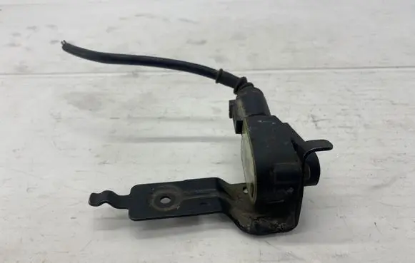 Audi A6 S6 C6 4F Headlight/headlamp level sensor 1T0907503