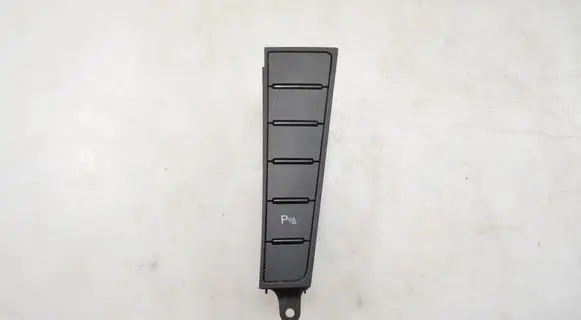 Volkswagen PASSAT B8 Parking (PDC) sensor switch 3AB927238A