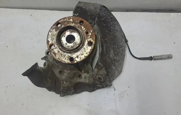 BMW 7 E65 E66 Front wheel hub 6753462 6750217