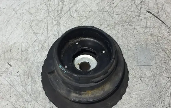 Opel Movano B Front upper strut mount 