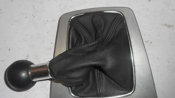 Audi A4 S4 B6 8E 8H Gear shifter surround trim plastic 8E0864261