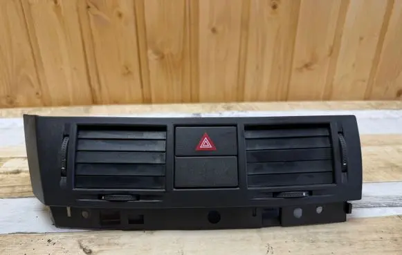 Opel Meriva A Dash center air vent grill 464652911