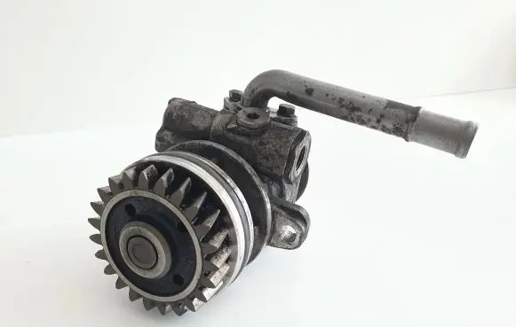 Volkswagen Transporter - Caravelle T5 Power steering pump 7H0422153H