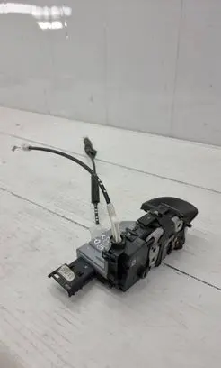 Citroen C5 Front door lock PSA732151