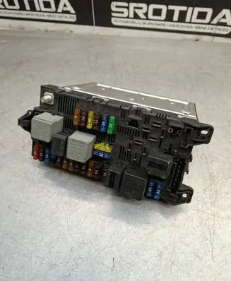 Mercedes-Benz E W211 Fuse module 2115453801