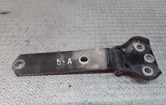 Ford Maverick Tailgate/trunk/boot hinge