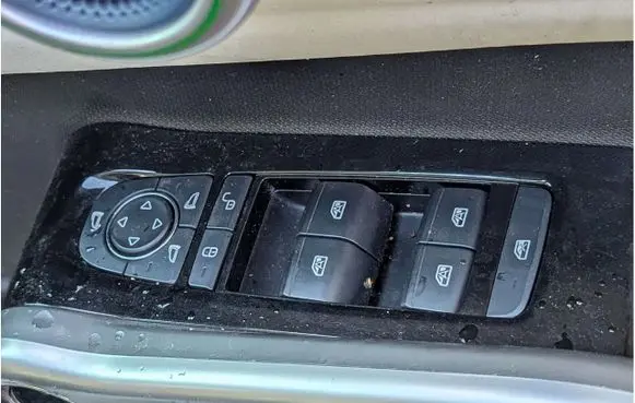 BYD Atto 3 Electric window control switch