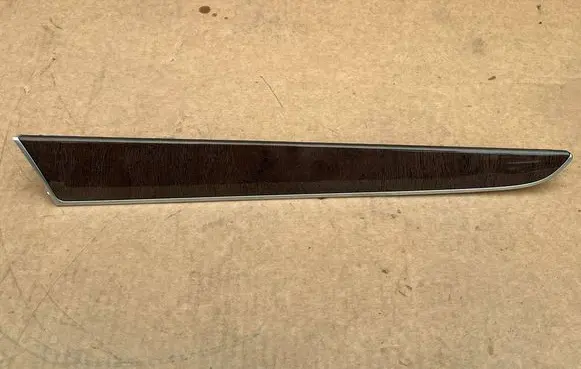 Audi Q5 SQ5 Front door trim bar 8R0867409AA 15102015