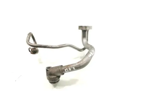 Opel Vectra C Oil cooling pipe 